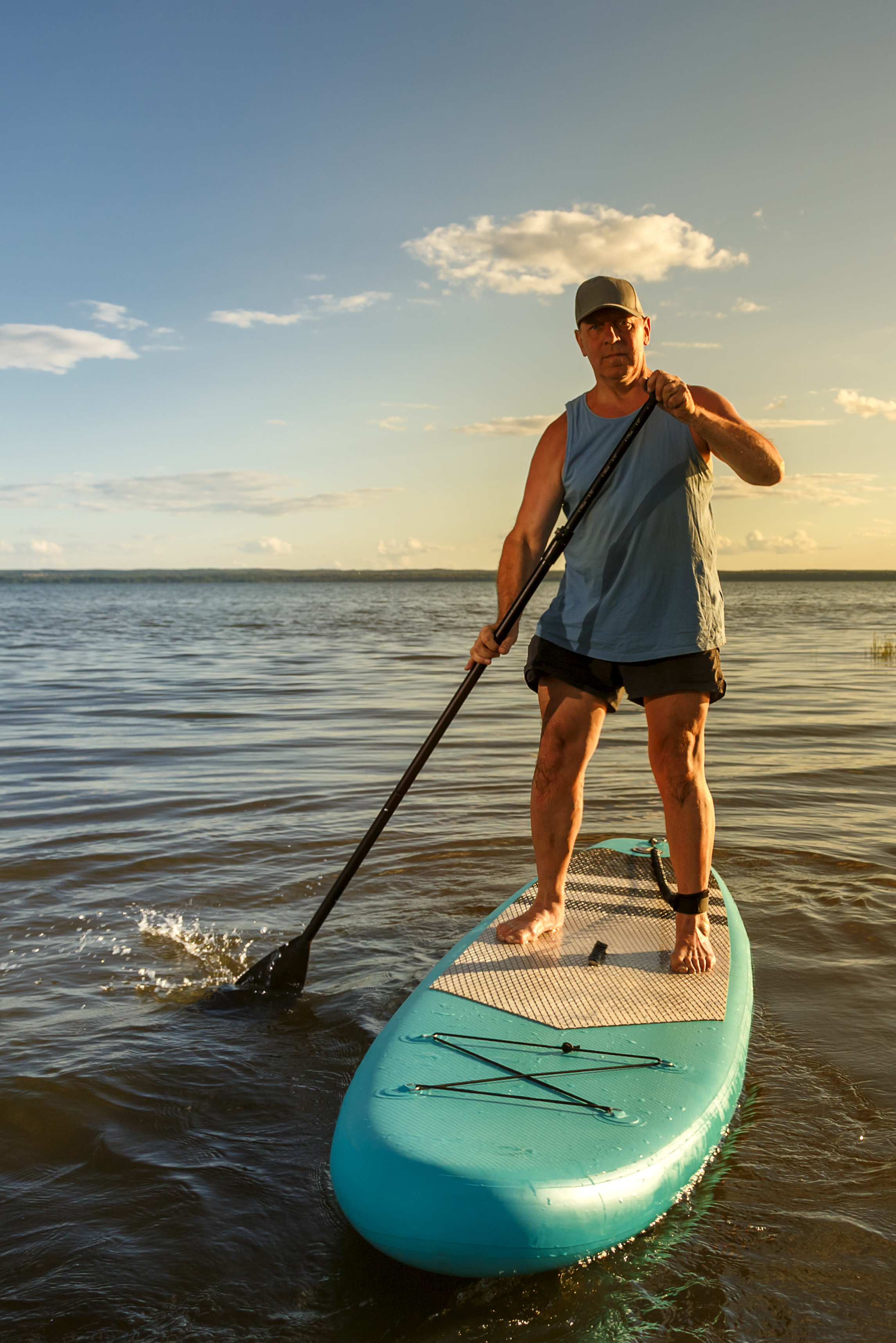 STAND UP PADDLE